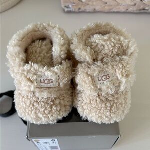 UGG Cream Fuzzy Baby Slippers